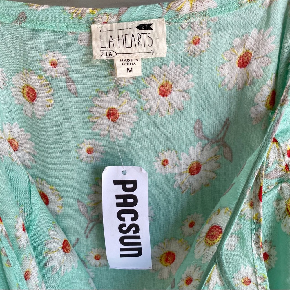 LA HEARTS from PACSUN top mint peplum daisy print NWT size Medium - Picture 4 of 7